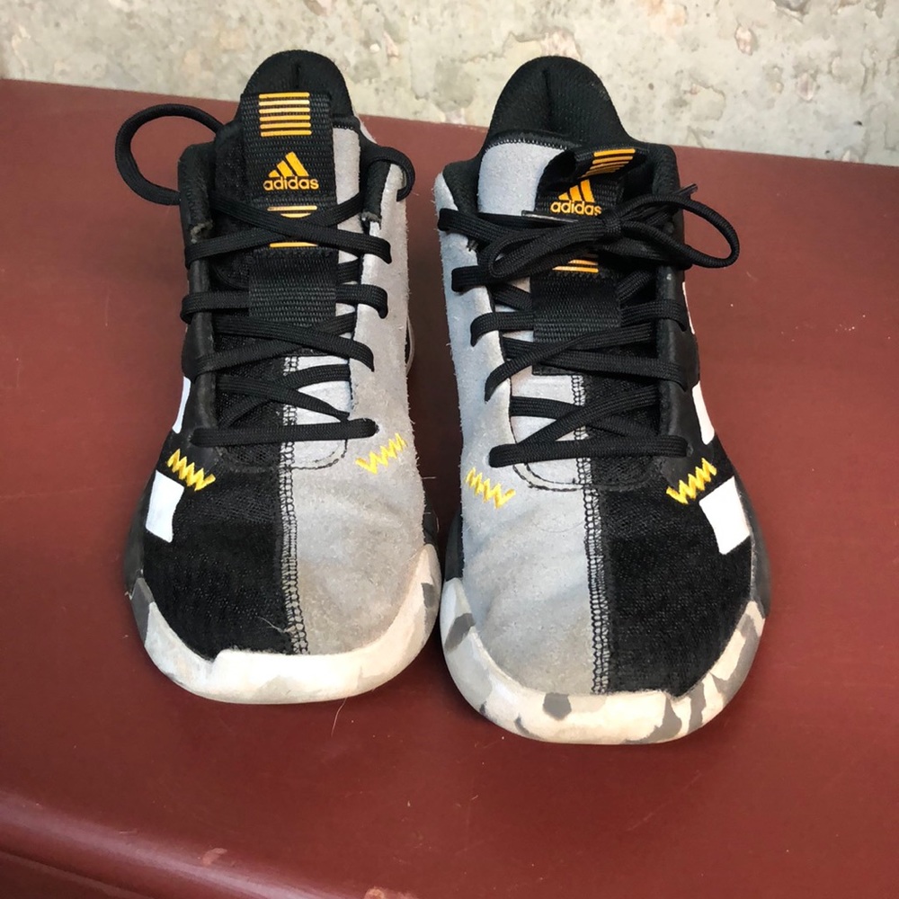 Adidas boys sneakers